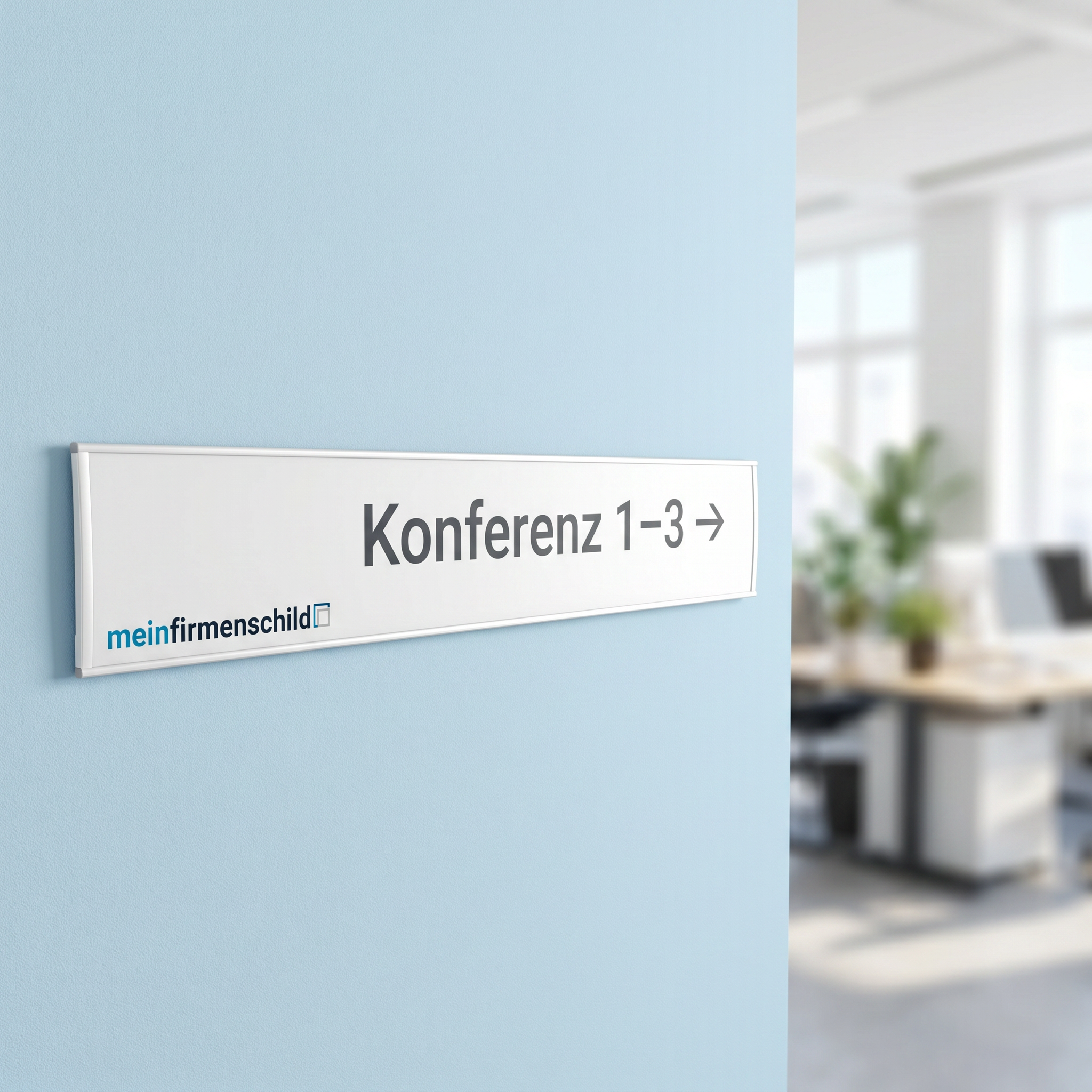 Tahoe Richtungsschild · 1000 × 133 mm · Aluminium-Leiste · Anwendungsbild (meinfirmenschild)